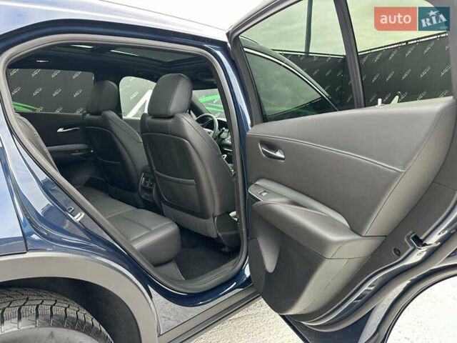 Синий Кадиллак XT4, объемом двигателя 2 л и пробегом 47 тыс. км за 26999 $, фото 11 на Automoto.ua