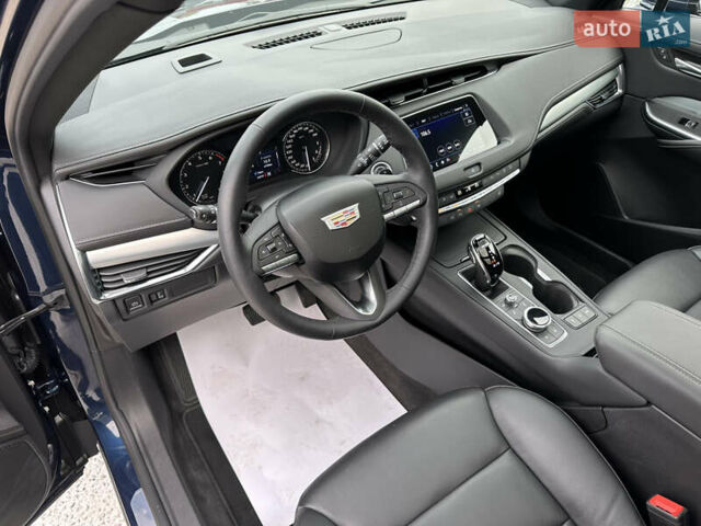Синий Кадиллак XT4, объемом двигателя 2 л и пробегом 47 тыс. км за 26999 $, фото 22 на Automoto.ua