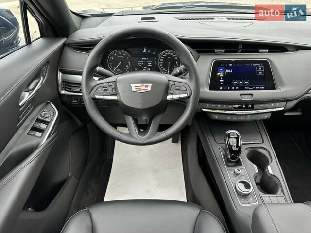 Синий Кадиллак XT4, объемом двигателя 2 л и пробегом 47 тыс. км за 26999 $, фото 32 на Automoto.ua