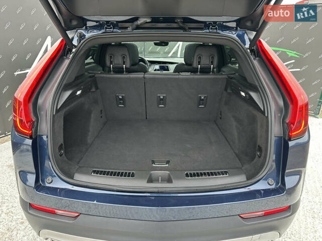 Синий Кадиллак XT4, объемом двигателя 2 л и пробегом 47 тыс. км за 26999 $, фото 38 на Automoto.ua