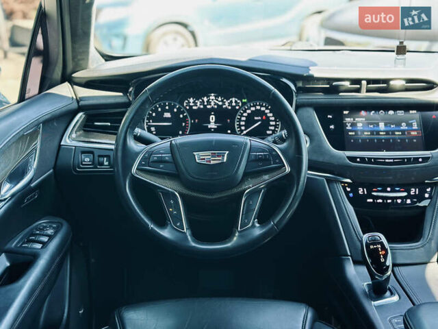 Белый Кадиллак XT5, объемом двигателя 3.64 л и пробегом 97 тыс. км за 20600 $, фото 10 на Automoto.ua