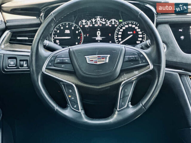 Белый Кадиллак XT5, объемом двигателя 3.64 л и пробегом 97 тыс. км за 20600 $, фото 11 на Automoto.ua