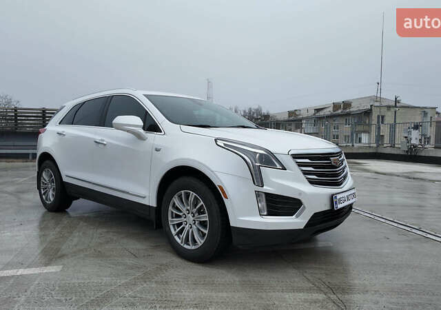 Белый Кадиллак XT5, объемом двигателя 3.65 л и пробегом 100 тыс. км за 20990 $, фото 7 на Automoto.ua