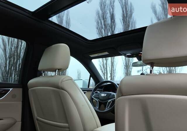 Белый Кадиллак XT5, объемом двигателя 3.65 л и пробегом 100 тыс. км за 20990 $, фото 13 на Automoto.ua