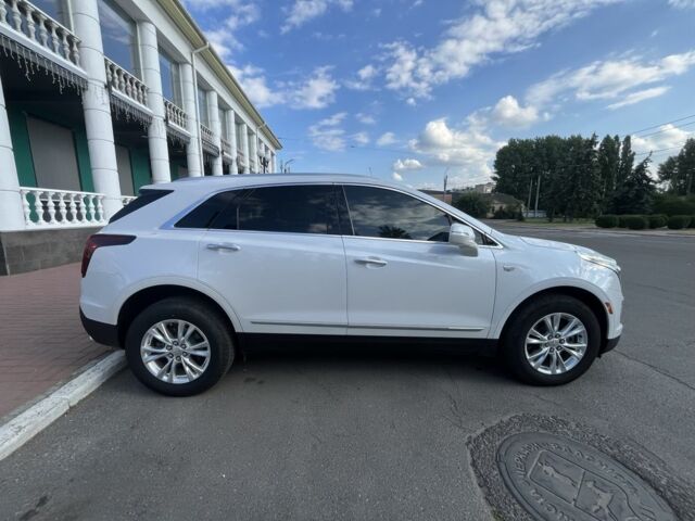 Білий Каділак XT5, об'ємом двигуна 2 л та пробігом 89 тис. км за 24500 $, фото 8 на Automoto.ua