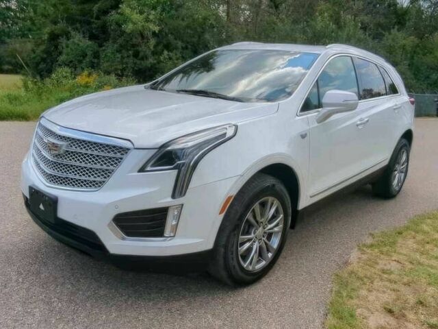 Білий Каділак XT5, об'ємом двигуна 2 л та пробігом 50 тис. км за 6200 $, фото 2 на Automoto.ua