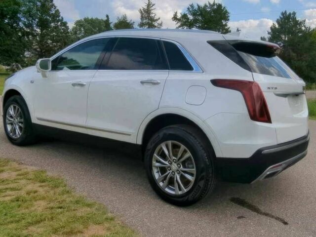 Білий Каділак XT5, об'ємом двигуна 2 л та пробігом 50 тис. км за 6200 $, фото 3 на Automoto.ua