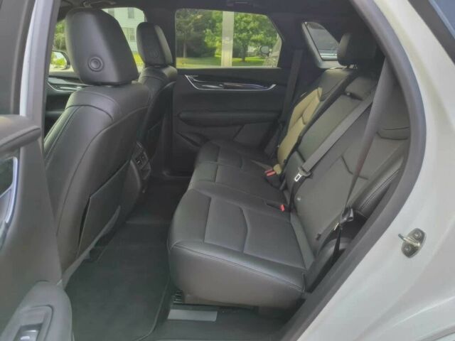 Белый Кадиллак XT5, объемом двигателя 3.6 л и пробегом 28 тыс. км за 7100 $, фото 11 на Automoto.ua