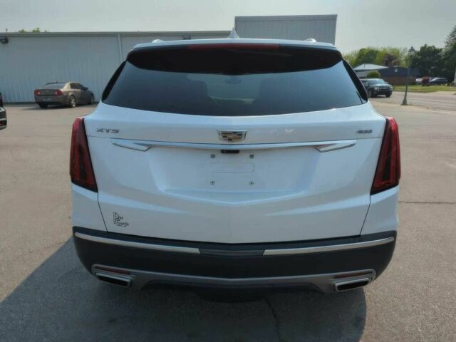 Белый Кадиллак XT5, объемом двигателя 3.6 л и пробегом 28 тыс. км за 7100 $, фото 4 на Automoto.ua