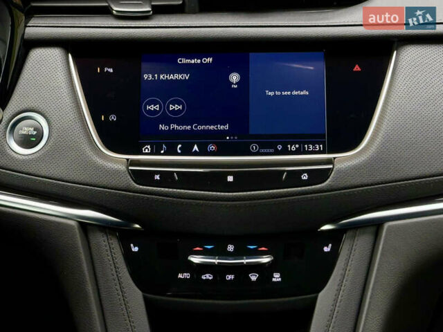 Белый Кадиллак XT5, объемом двигателя 3.6 л и пробегом 25 тыс. км за 23500 $, фото 24 на Automoto.ua
