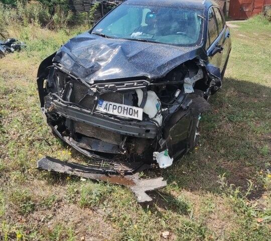 Черный Кадиллак XT5, объемом двигателя 3.6 л и пробегом 85 тыс. км за 18000 $, фото 2 на Automoto.ua