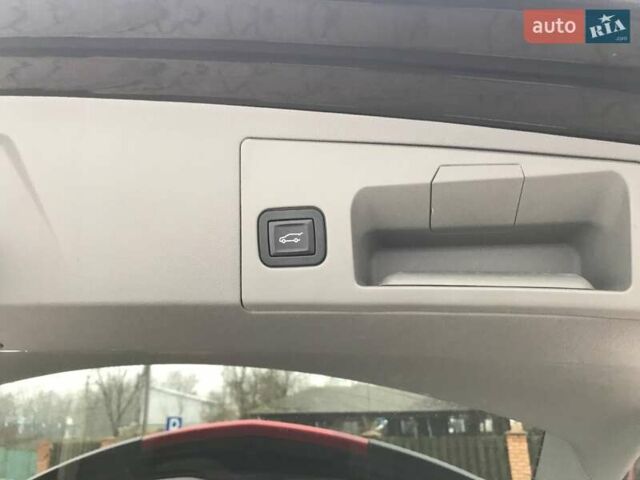 Черный Кадиллак XT5, объемом двигателя 3.65 л и пробегом 118 тыс. км за 18700 $, фото 13 на Automoto.ua