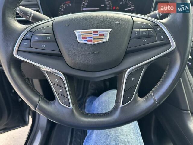Черный Кадиллак XT5, объемом двигателя 3.6 л и пробегом 114 тыс. км за 24950 $, фото 14 на Automoto.ua