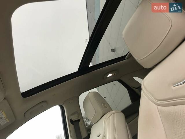 Черный Кадиллак XT5, объемом двигателя 3.65 л и пробегом 118 тыс. км за 18700 $, фото 21 на Automoto.ua