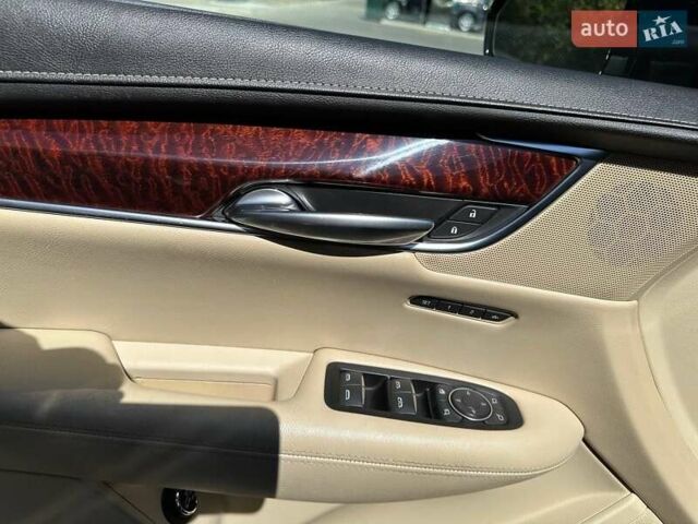 Черный Кадиллак XT5, объемом двигателя 3.65 л и пробегом 175 тыс. км за 22200 $, фото 11 на Automoto.ua
