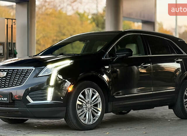 Чорний Каділак XT5, об'ємом двигуна 3.65 л та пробігом 175 тис. км за 21999 $, фото 2 на Automoto.ua