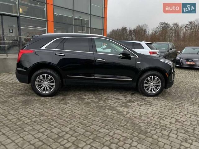 Черный Кадиллак XT5, объемом двигателя 3.65 л и пробегом 33 тыс. км за 29900 $, фото 7 на Automoto.ua
