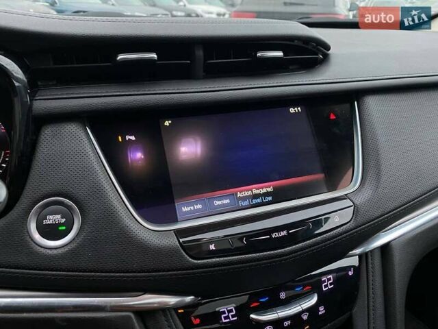Чорний Каділак XT5, об'ємом двигуна 3.65 л та пробігом 33 тис. км за 29900 $, фото 15 на Automoto.ua