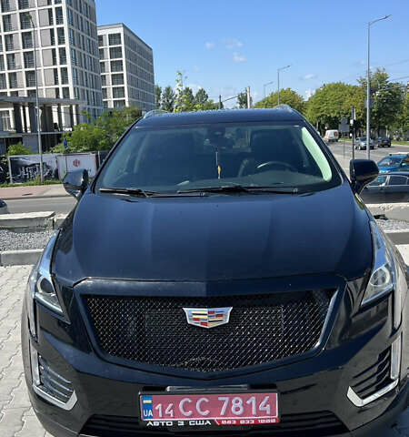 Чорний Каділак XT5, об'ємом двигуна 3.6 л та пробігом 55 тис. км за 25500 $, фото 16 на Automoto.ua