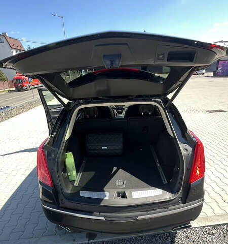 Чорний Каділак XT5, об'ємом двигуна 3.6 л та пробігом 55 тис. км за 25500 $, фото 24 на Automoto.ua