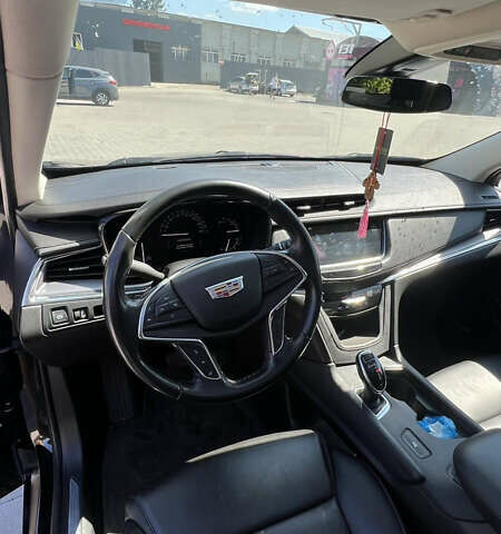Чорний Каділак XT5, об'ємом двигуна 3.6 л та пробігом 55 тис. км за 25500 $, фото 14 на Automoto.ua