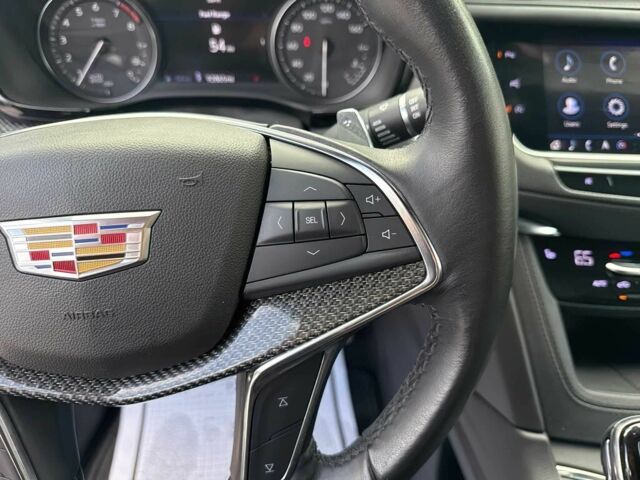 Черный Кадиллак XT5, объемом двигателя 3.6 л и пробегом 43 тыс. км за 6200 $, фото 16 на Automoto.ua