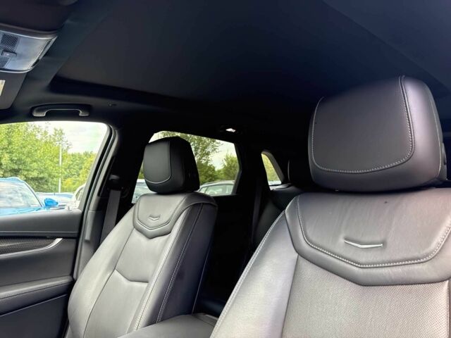 Черный Кадиллак XT5, объемом двигателя 3.6 л и пробегом 43 тыс. км за 6200 $, фото 9 на Automoto.ua