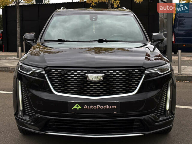 Чорний Каділак XT5, об'ємом двигуна 2 л та пробігом 82 тис. км за 38900 $, фото 2 на Automoto.ua