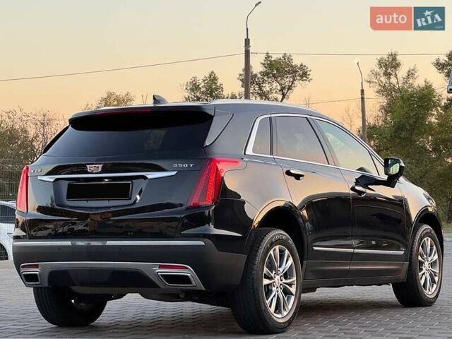 Черный Кадиллак XT5, объемом двигателя 2 л и пробегом 90 тыс. км за 21900 $, фото 9 на Automoto.ua