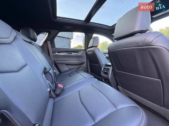 Черный Кадиллак XT5, объемом двигателя 2 л и пробегом 90 тыс. км за 21900 $, фото 17 на Automoto.ua