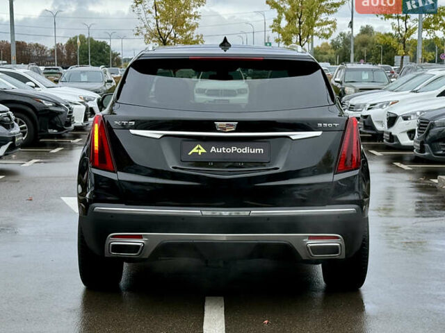 Черный Кадиллак XT5, объемом двигателя 2 л и пробегом 95 тыс. км за 22500 $, фото 10 на Automoto.ua