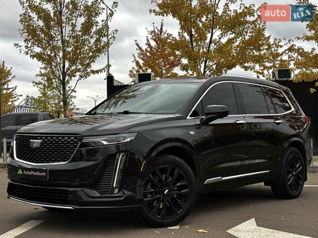 Чорний Каділак XT5, об'ємом двигуна 2 л та пробігом 82 тис. км за 38900 $, фото 1 на Automoto.ua
