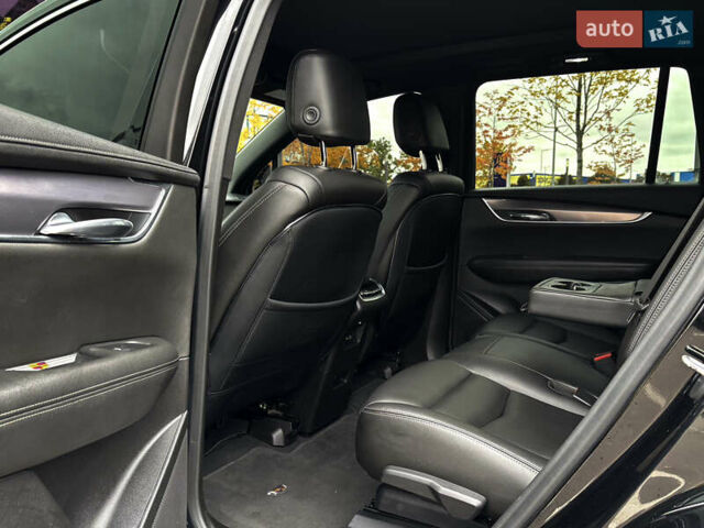 Чорний Каділак XT5, об'ємом двигуна 2 л та пробігом 82 тис. км за 38900 $, фото 22 на Automoto.ua