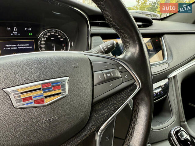 Черный Кадиллак XT5, объемом двигателя 2 л и пробегом 95 тыс. км за 22500 $, фото 31 на Automoto.ua