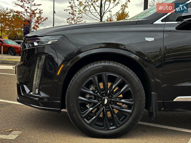 Чорний Каділак XT5, об'ємом двигуна 2 л та пробігом 82 тис. км за 38900 $, фото 14 на Automoto.ua