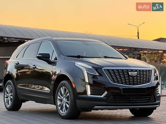 Черный Кадиллак XT5, объемом двигателя 2 л и пробегом 90 тыс. км за 21900 $, фото 2 на Automoto.ua