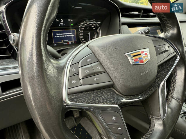 Черный Кадиллак XT5, объемом двигателя 2 л и пробегом 95 тыс. км за 22500 $, фото 30 на Automoto.ua