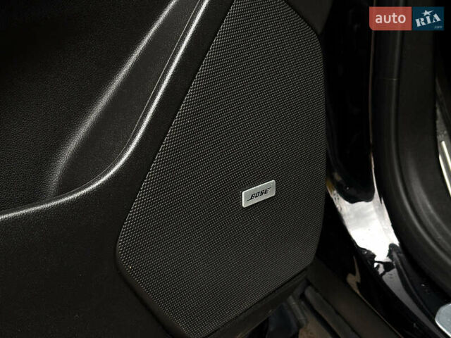 Чорний Каділак XT5, об'ємом двигуна 2 л та пробігом 82 тис. км за 38900 $, фото 18 на Automoto.ua