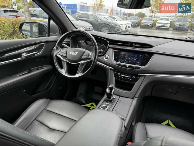 Черный Кадиллак XT5, объемом двигателя 2 л и пробегом 95 тыс. км за 22500 $, фото 50 на Automoto.ua