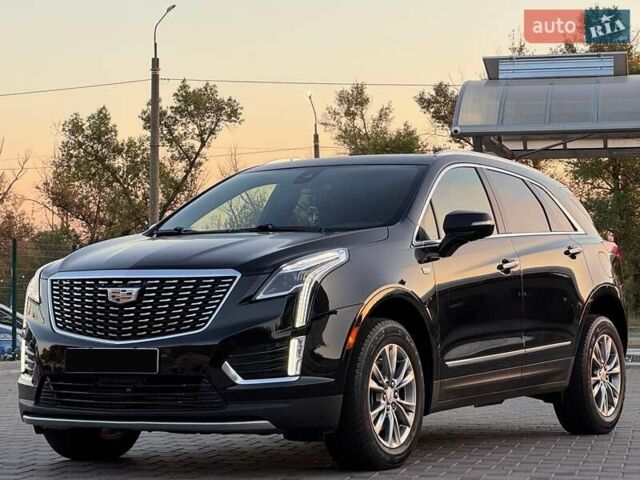 Черный Кадиллак XT5, объемом двигателя 2 л и пробегом 90 тыс. км за 21900 $, фото 5 на Automoto.ua