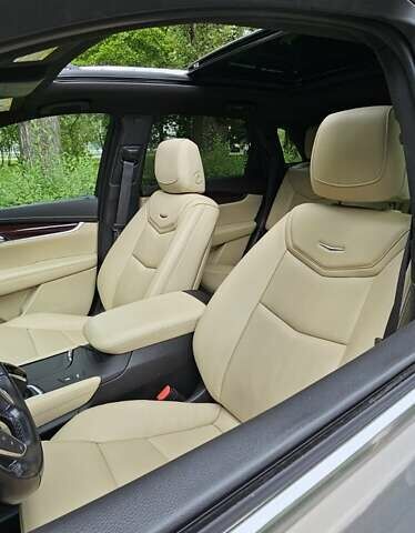 Коричневый Кадиллак XT5, объемом двигателя 3.65 л и пробегом 131 тыс. км за 22500 $, фото 39 на Automoto.ua