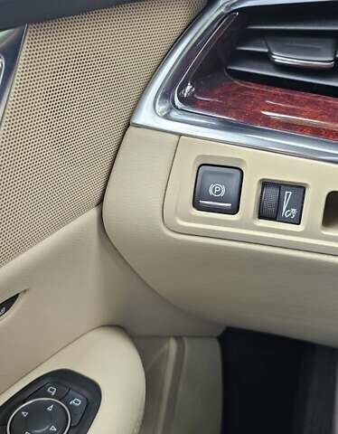 Коричневый Кадиллак XT5, объемом двигателя 3.65 л и пробегом 131 тыс. км за 22500 $, фото 45 на Automoto.ua