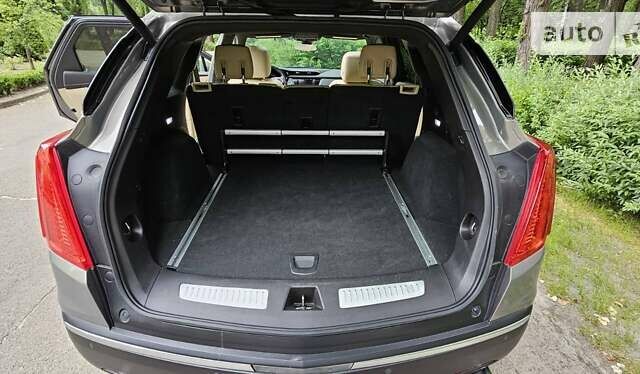 Коричневый Кадиллак XT5, объемом двигателя 3.65 л и пробегом 131 тыс. км за 22500 $, фото 11 на Automoto.ua