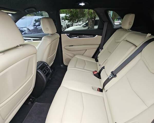 Коричневий Каділак XT5, об'ємом двигуна 3.65 л та пробігом 53 тис. км за 17700 $, фото 7 на Automoto.ua