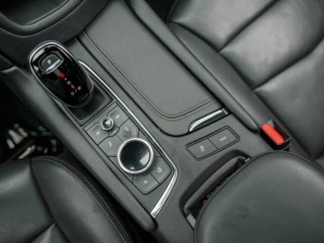 Красный Кадиллак XT5, объемом двигателя 3.6 л и пробегом 40 тыс. км за 6100 $, фото 11 на Automoto.ua