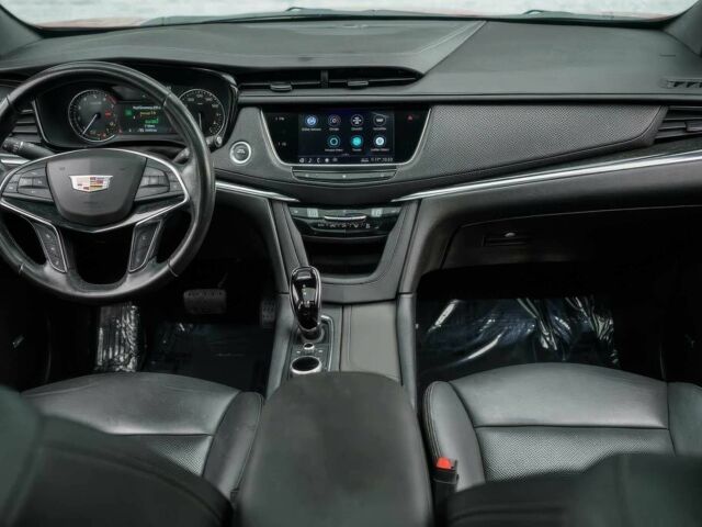 Красный Кадиллак XT5, объемом двигателя 3.6 л и пробегом 40 тыс. км за 6100 $, фото 8 на Automoto.ua