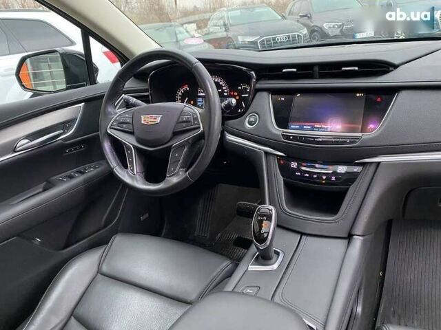 Кадиллак XT5, объемом двигателя 3.7 л и пробегом 33 тыс. км за 29900 $, фото 9 на Automoto.ua