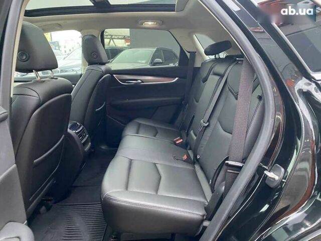 Кадиллак XT5, объемом двигателя 3.7 л и пробегом 33 тыс. км за 29900 $, фото 20 на Automoto.ua
