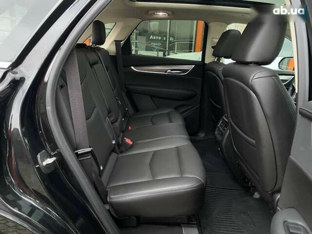 Кадиллак XT5, объемом двигателя 3.7 л и пробегом 33 тыс. км за 29900 $, фото 22 на Automoto.ua