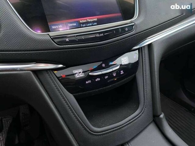 Каділак XT5, об'ємом двигуна 3.7 л та пробігом 33 тис. км за 29900 $, фото 16 на Automoto.ua